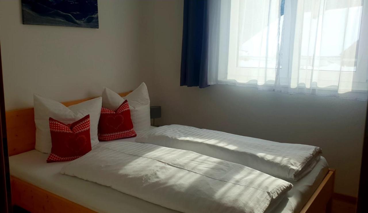 Haus Bazigg Apartment Klosterle am Arlberg Bagian luar foto