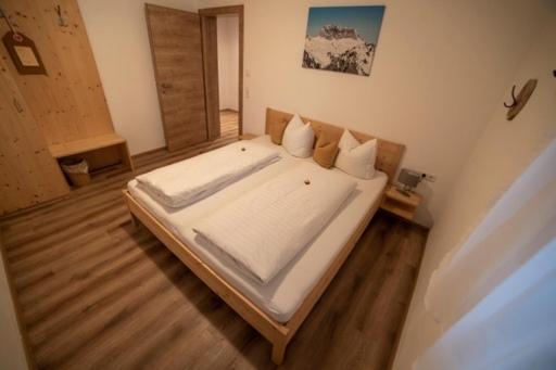 Haus Bazigg Apartment Klosterle am Arlberg Bagian luar foto