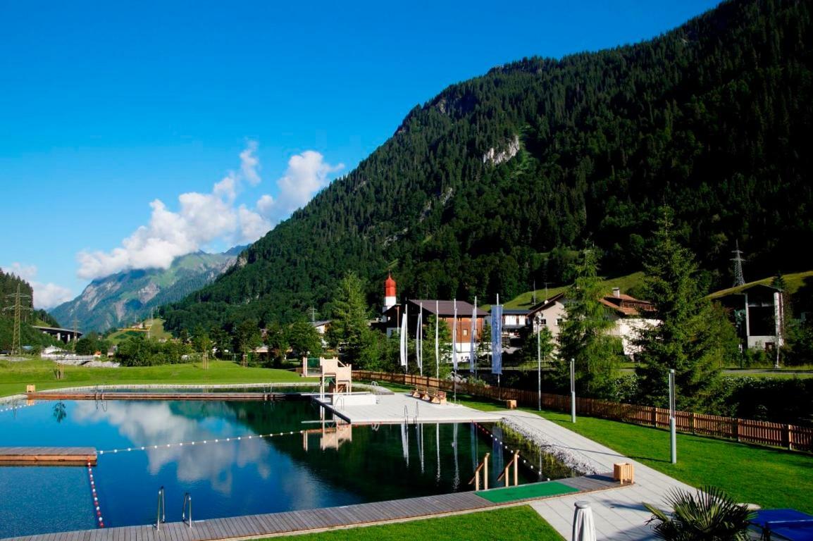 Haus Bazigg Apartment Klosterle am Arlberg Bagian luar foto
